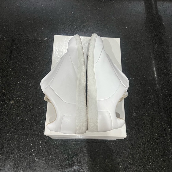 Maison Martin Margiela ‘Future’ Concealed Lace Fastened Trainers - Picture 6 of 10